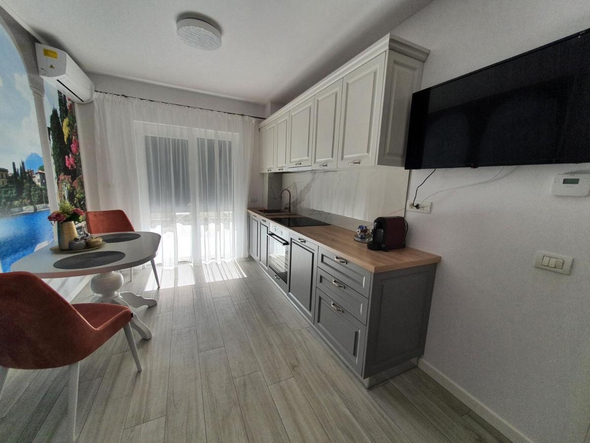 Ale House Apartment Oradea Bagian luar foto