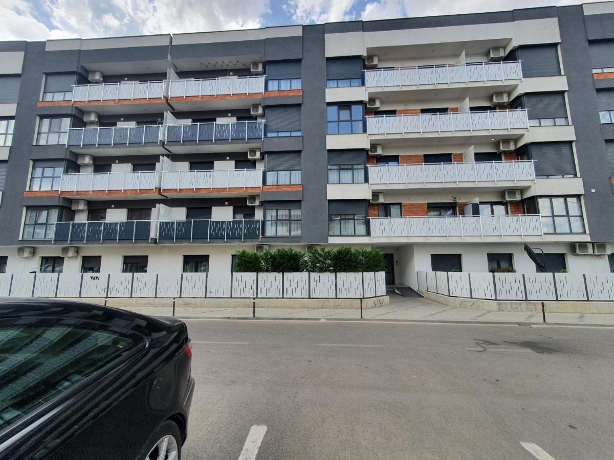 Ale House Apartment Oradea Bagian luar foto